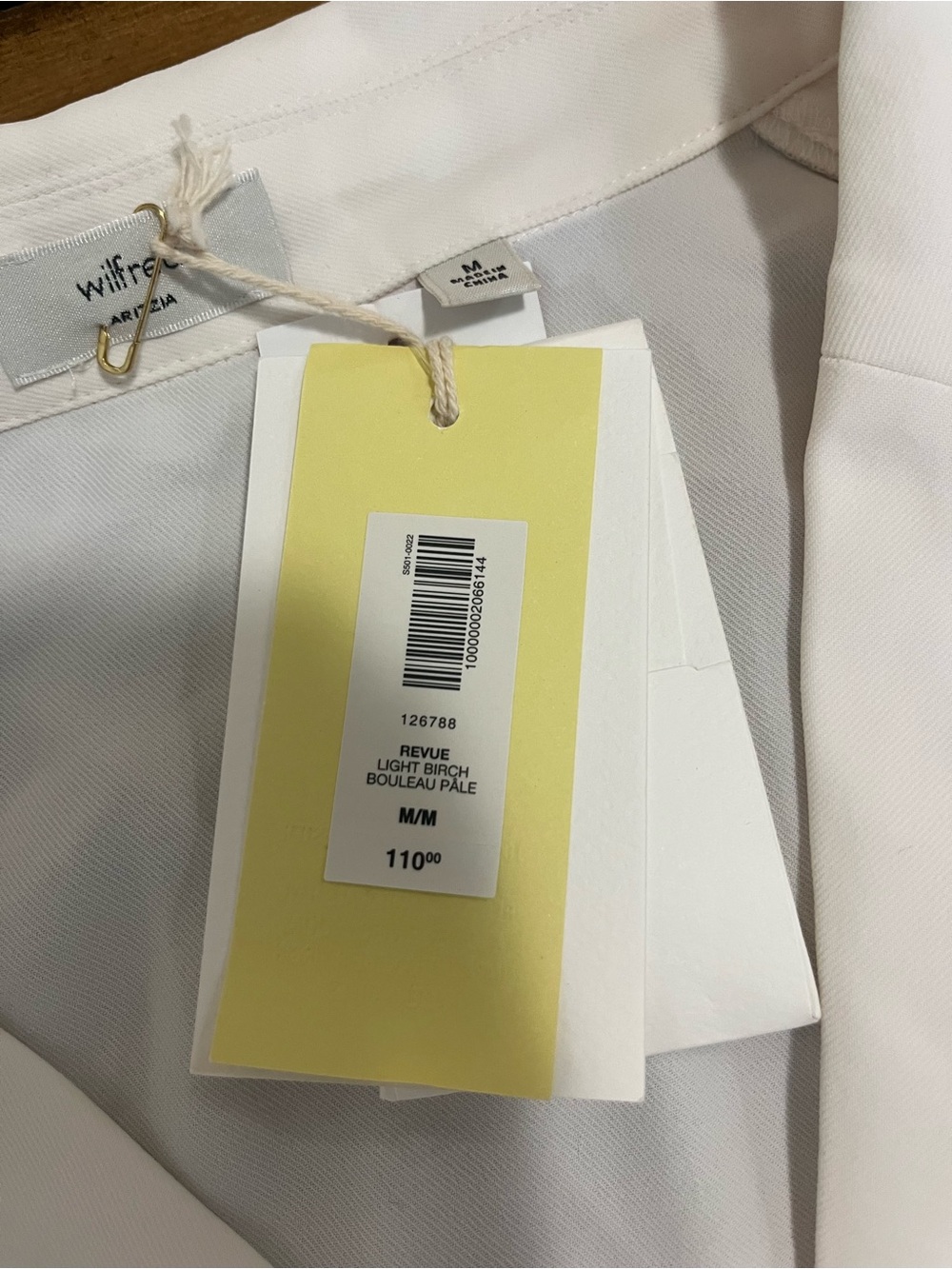 Aritzia Blouse - Picture 2 of 3